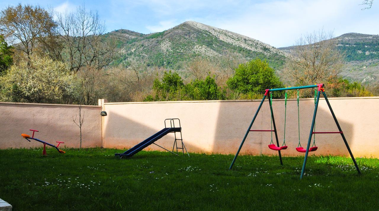 Apartmani Bulajic Tivat Zewnętrze zdjęcie