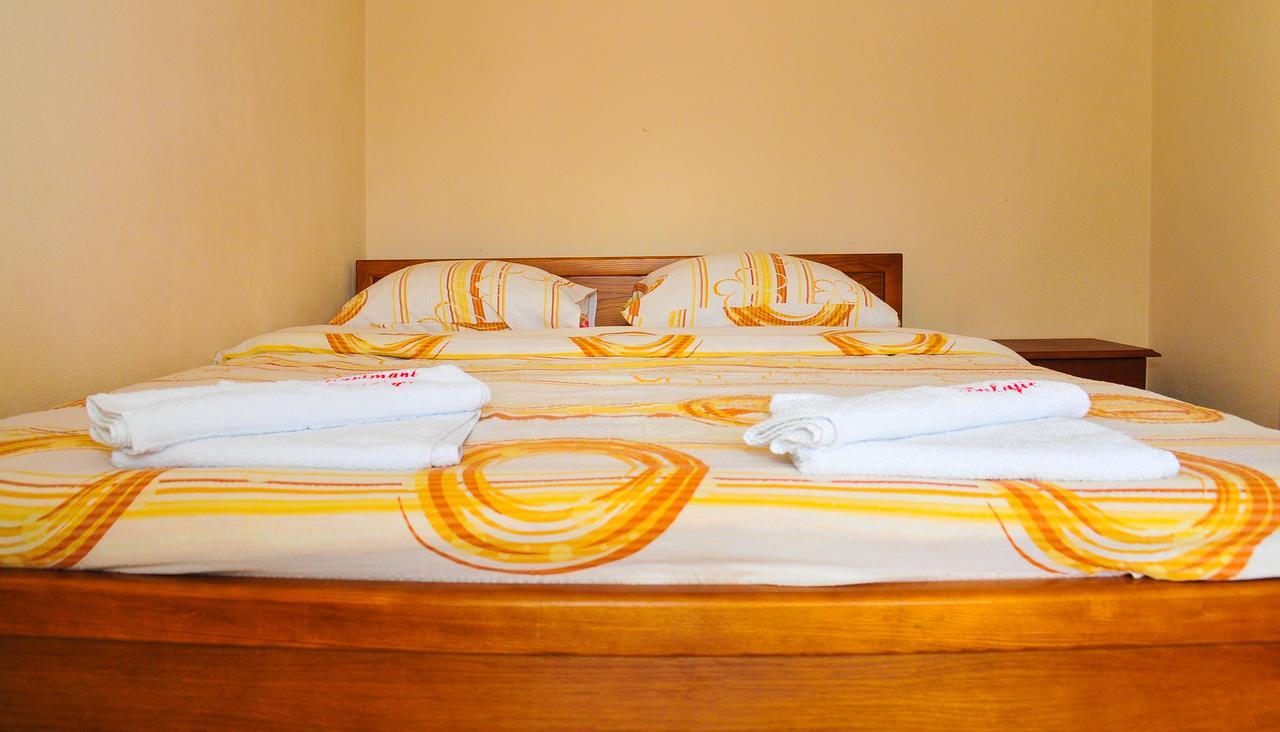 Apartmani Bulajic Tivat Zewnętrze zdjęcie