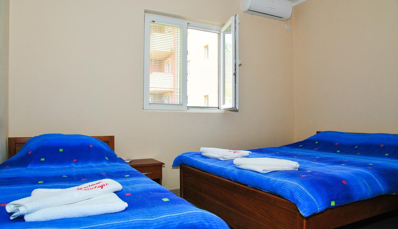 Apartmani Bulajic Tivat Zewnętrze zdjęcie