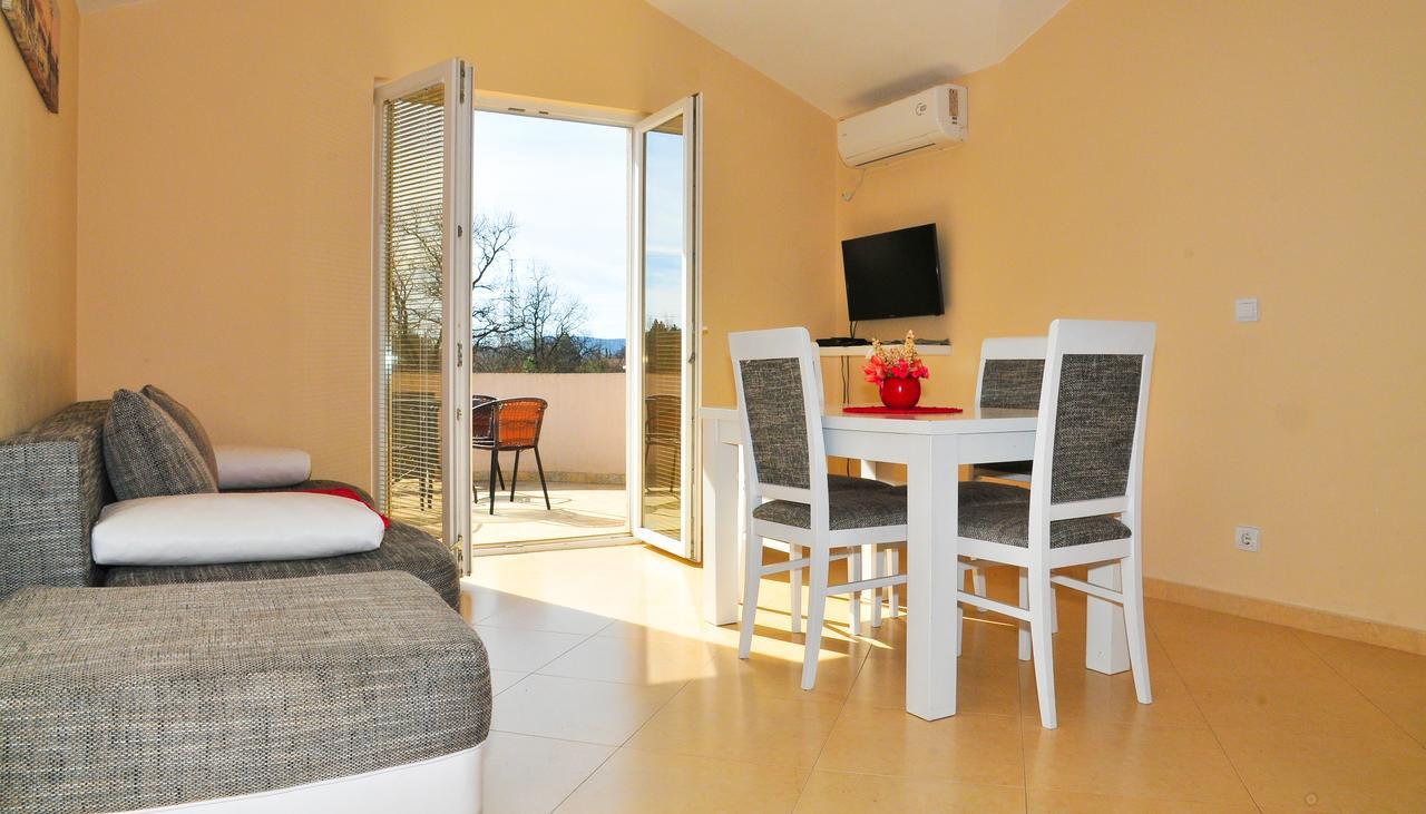 Apartmani Bulajic Tivat Zewnętrze zdjęcie